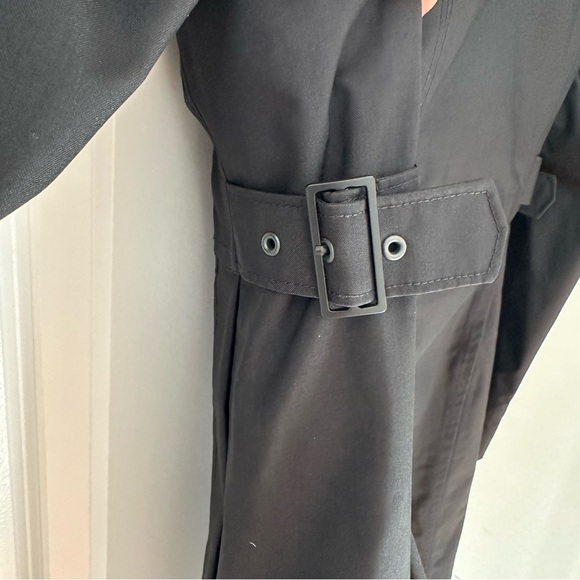 The North Face Rain Coat- size Small - Picture 8 of 12